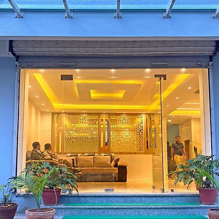 Hotel Nilakantha Pvt. Ltd Katmandú Exterior foto