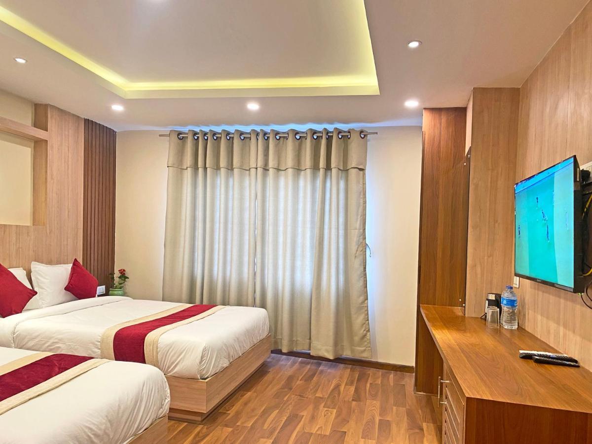 Hotel Nilakantha Pvt. Ltd Katmandú Exterior foto