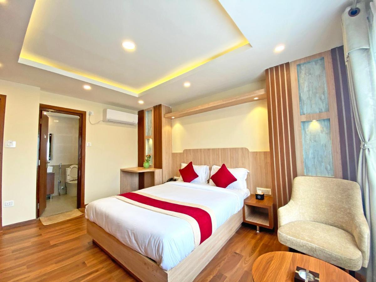 Hotel Nilakantha Pvt. Ltd Katmandú Exterior foto