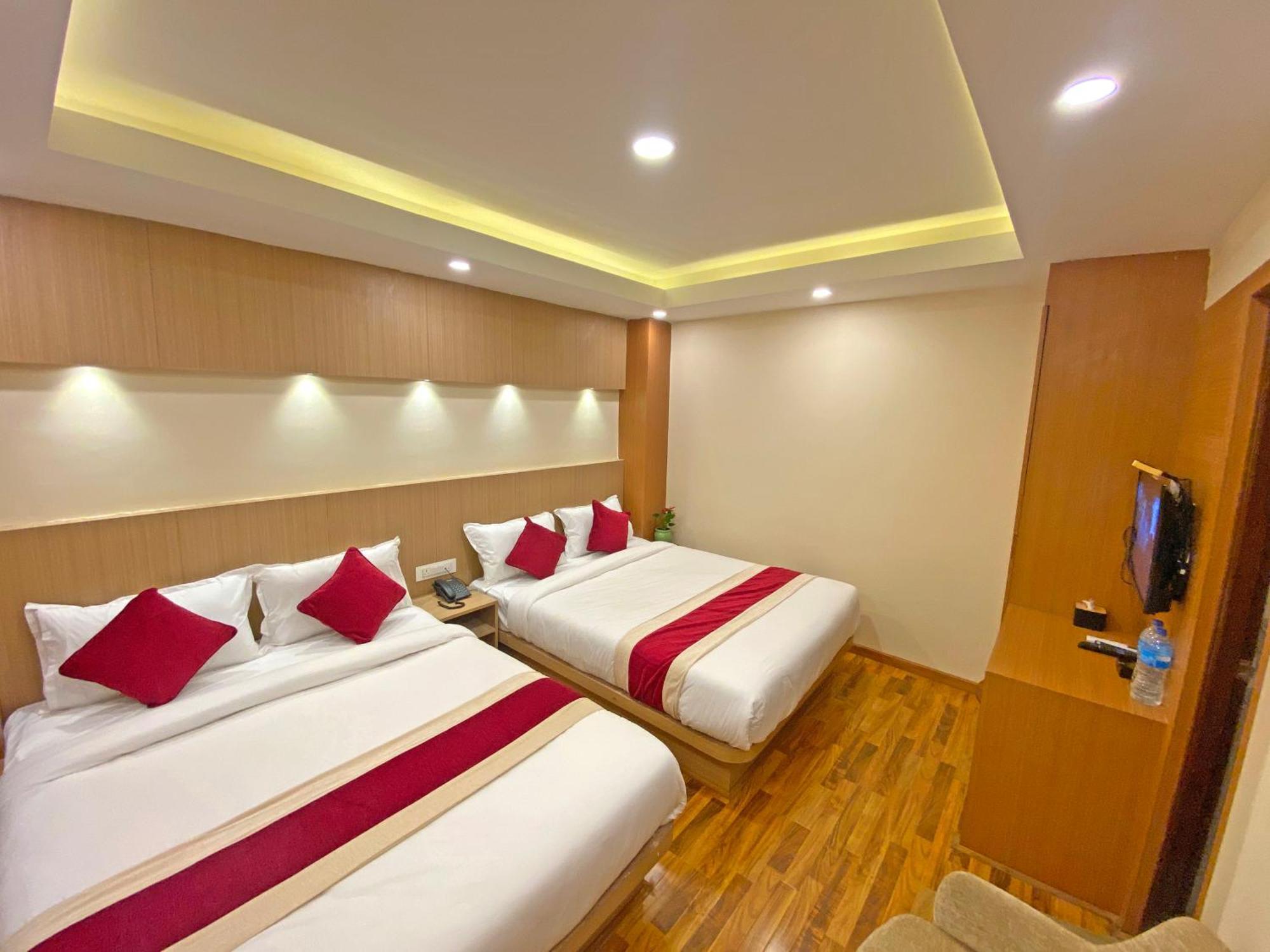Hotel Nilakantha Pvt. Ltd Katmandú Exterior foto